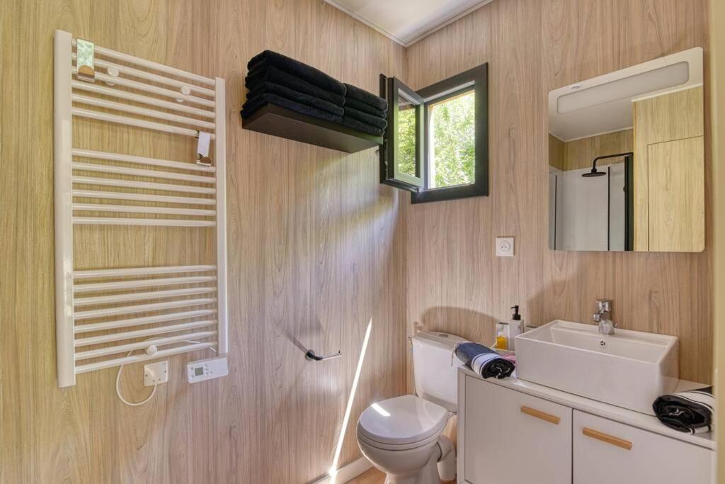 Chalet De Charme Avec Piscine Villa Aurade ภายนอก รูปภาพ